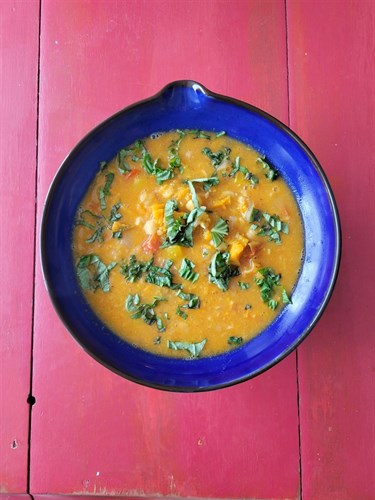 Curried Sweet Potato & Chickpea Soup
