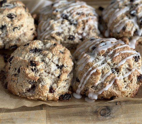 Scones - Cinnamon Raisin