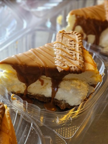Caramel Cookie Butter Cheesecake