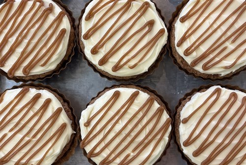 Caramel Apple Cake