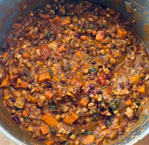 Vegan Tempeh Chili+sweet potato+lotta beans
