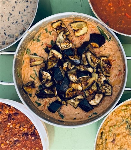 Creamy Roasted Tomato&White Bean