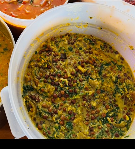 Vegan black  Chickpea Curry+ Cauliflower&Eggplant